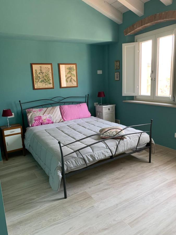 B&B Nonna Teresa Ровербелла Экстерьер фото
